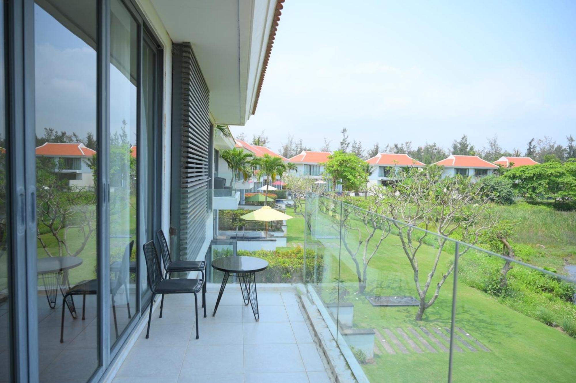 Memories Holiday Beach Villa Đà Nẵng Exterior foto