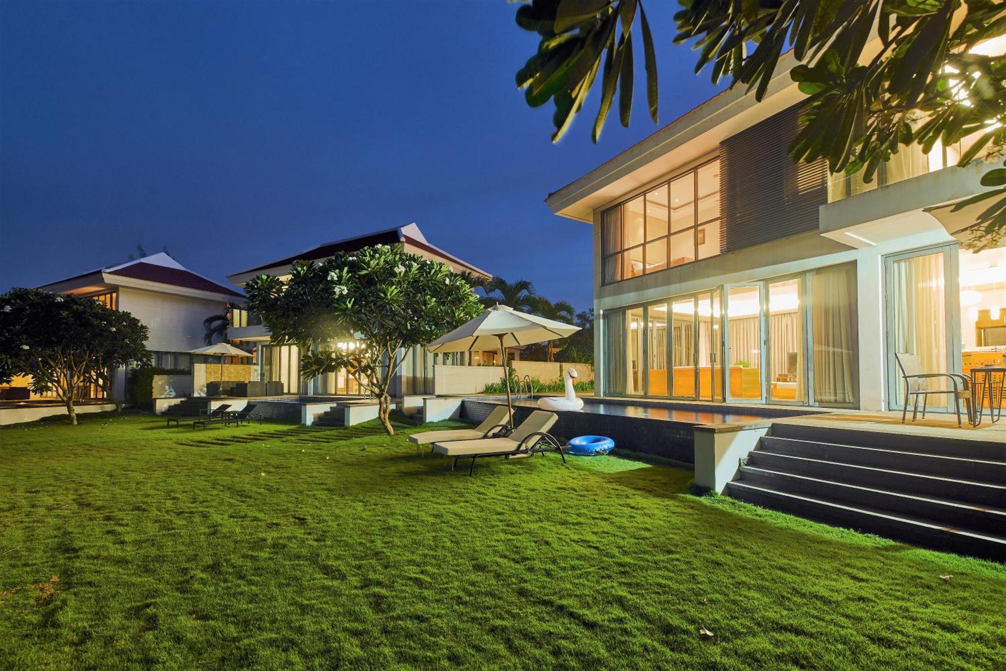 Memories Holiday Beach Villa Đà Nẵng Exterior foto