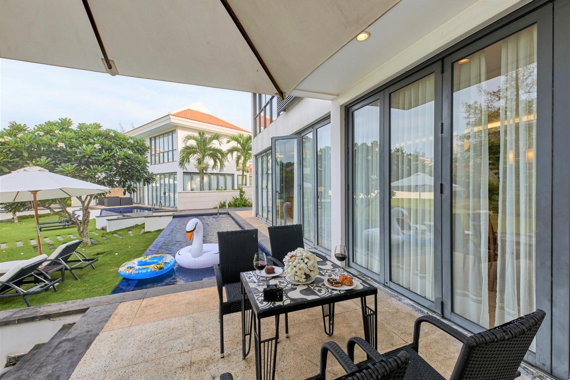 Memories Holiday Beach Villa Đà Nẵng Exterior foto